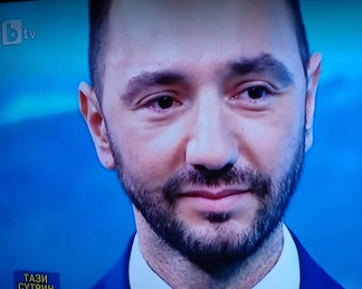 Хекимян рухна в ефир и се разплака заради маршалския жезъл в раницата му СНИМКА