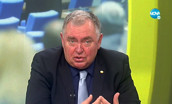 Проф. Михайлов от БСП: Здравната комисия ще разгледа предложението за "Спутник V"