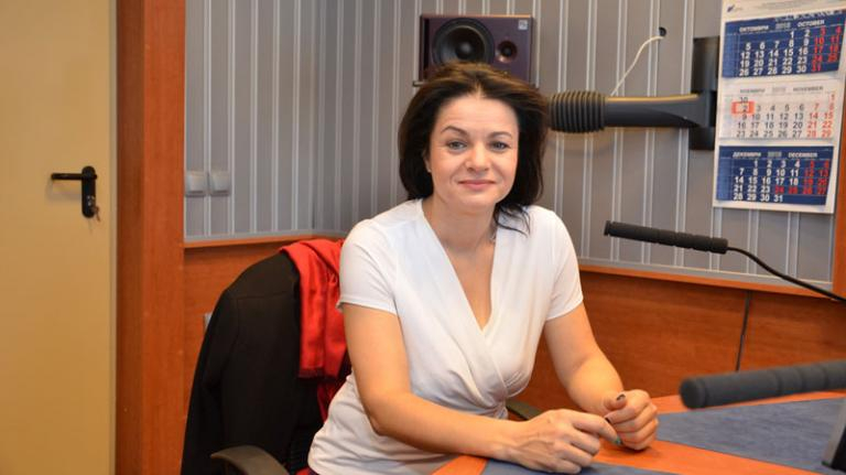 Росица, която смени Слави с Бойко, с нов удар по Трифонов