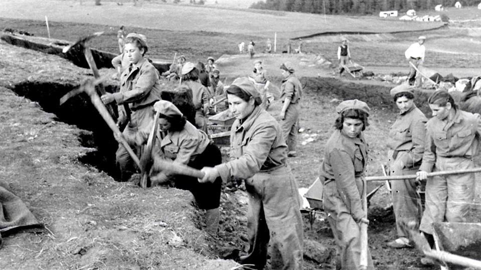 Невероятна история една 16-г. българска девойка