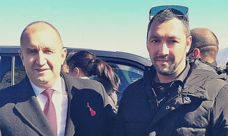 „Лудият репортер” се похвали с нова снимка с Радев