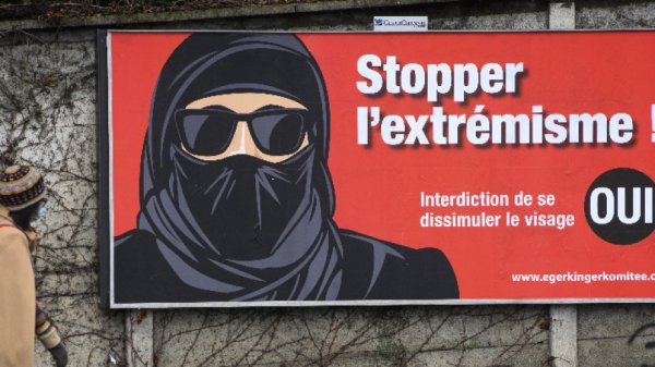 Швейцария забрани бурките с референдум