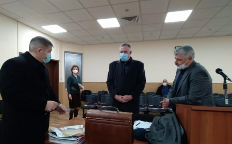 След като гръмнал крадливия циганин Плъха, д-р Иван Димитров...