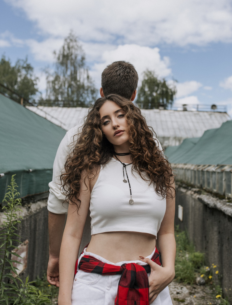 Щерката на Саня Армутлиева призна, че си е хванала гадже и... 