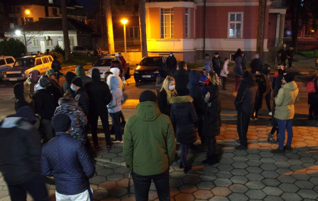 Казанлък брани полицаите от екшъна с дрогирания джигит Гудето 