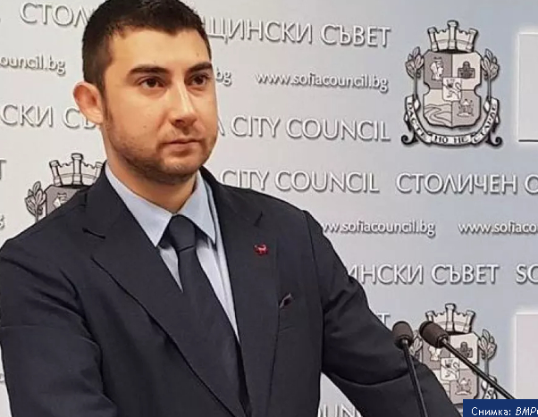 Контрера захапа ДБ: Още не са съвсем наясно от кой точно пол са
