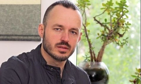 Доц. Стойчев обясни защо претенциите на Слави за премиер са твърде пресилени
