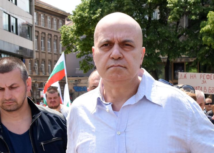 Приятел на Слави от детството каза защо в родното му село Учиндол не гласуваха за него ВИДЕО 