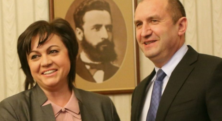 Нинова заговори за служебен кабинет и призна: Чухме се с Радев и...