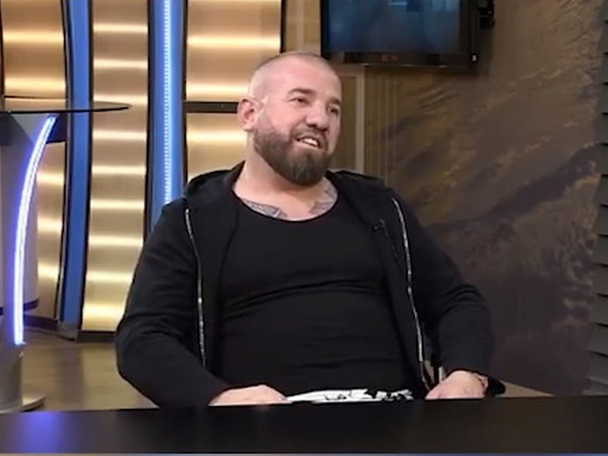Динко пак сцепи мрака с изказване ВИДЕО