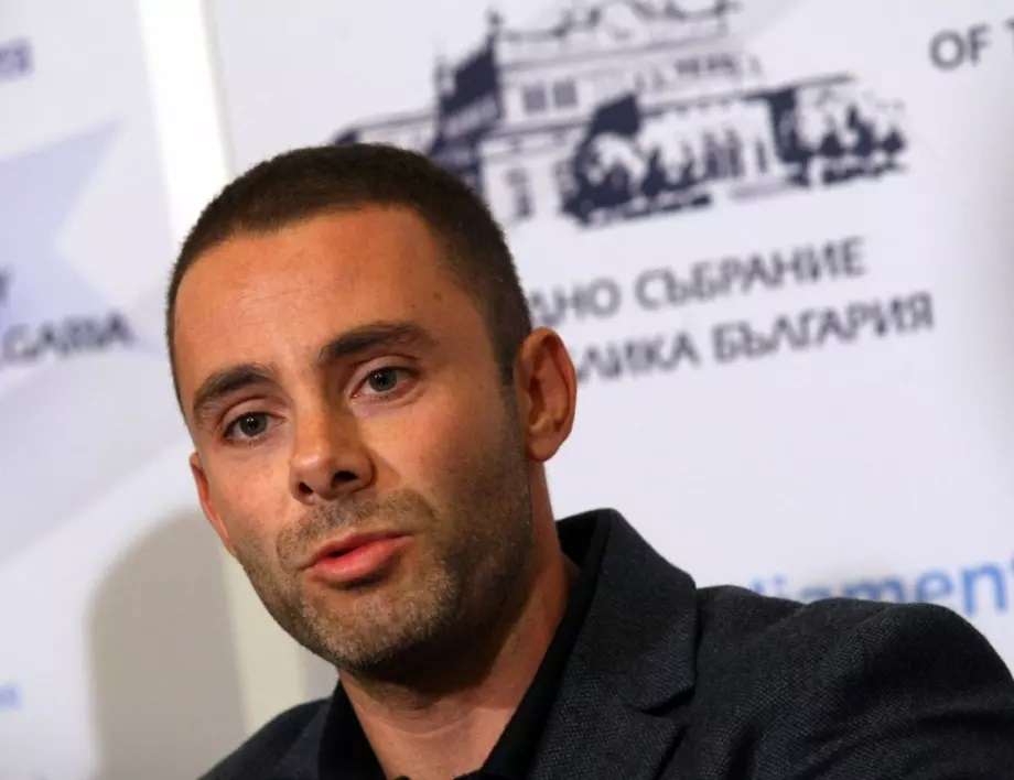 Ненков: Стига анатемосвания и лайфове, Борисов бе прав! 