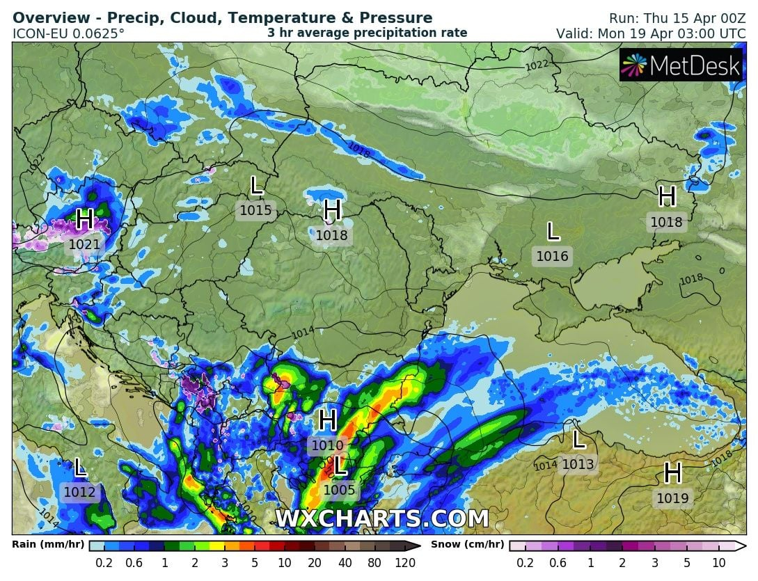 Синоптици показаха опасна стихия, нахлуваща над България до часове КАРТИ