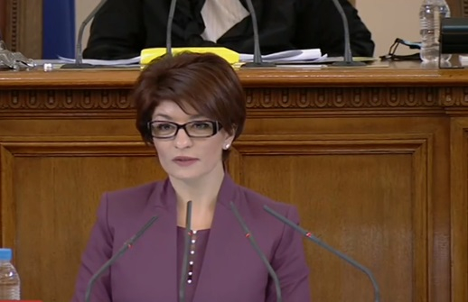 Атанасова към Слави и останалите: ​​​​​​​Време е шоуто да приключи!