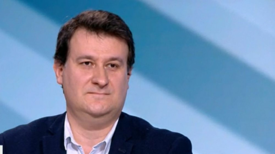Бивш секретар на президент посочи кога ще са предсрочните избори