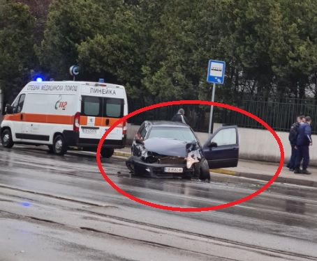 Първо в БЛИЦ! Адско меле в ранни зори в София СНИМКА