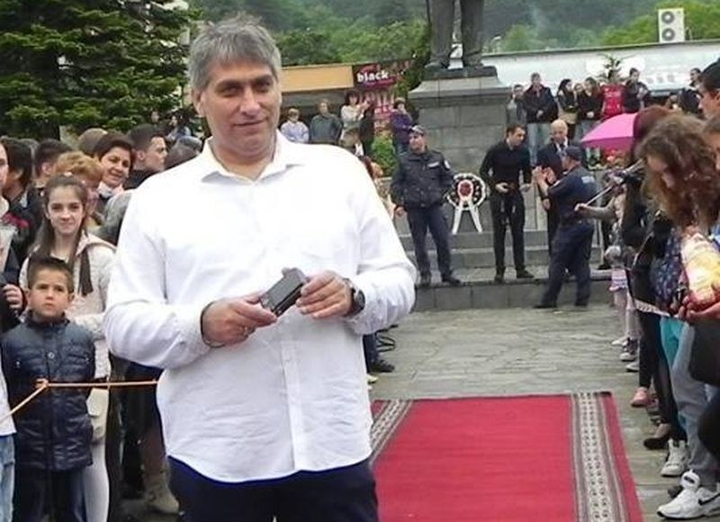 Сопот плаче за любим учител