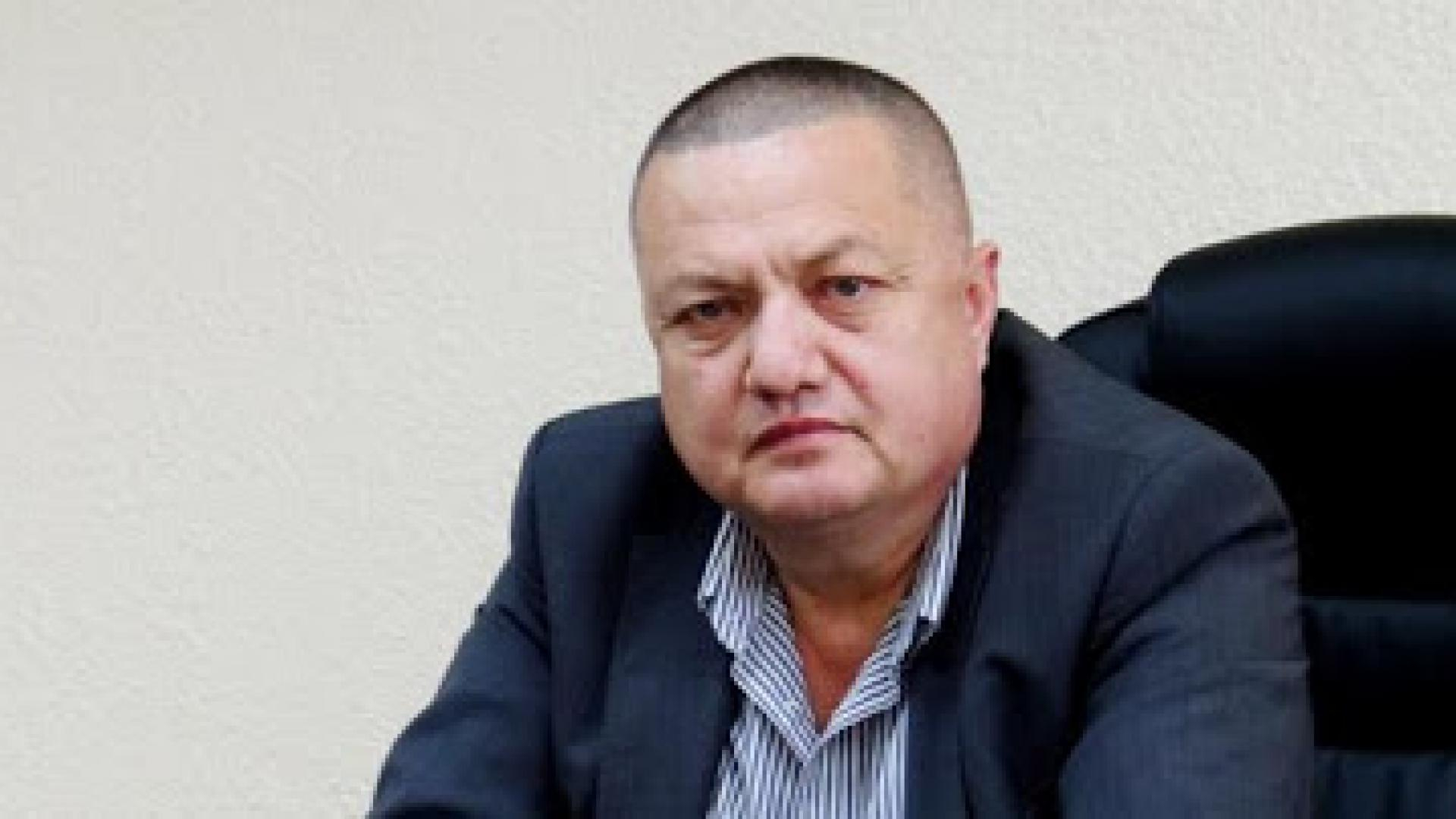 Нови разкрития за селския кмет, който взима най-голяма заплата у нас