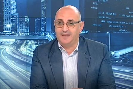 Дипломат: В парламента ври и кипи, а не виждат какво става на километър от българската морска граница