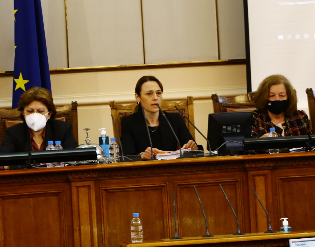 Ива Митева заговори за предателство в ИТН и разкри... 