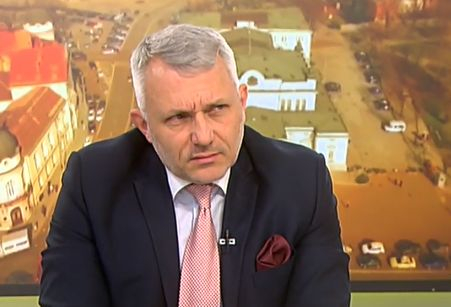 Хаджигенов проговори с кого ИМВ се договаря за "някакво правителство"