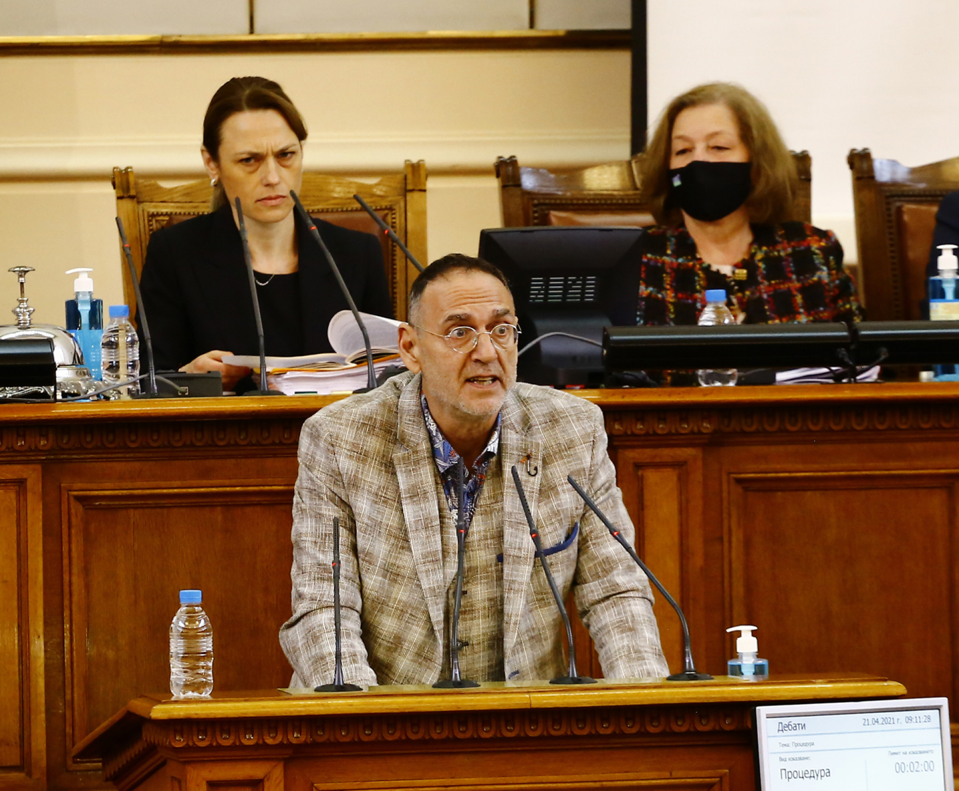 Дилов-син: Утре протестите за цените на тока ще са пред пред просто Киро, комисията вече е негова