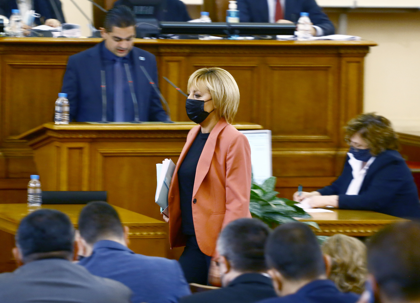 Обрат с исканата от ГЕРБ оставка на Мая Манолова!