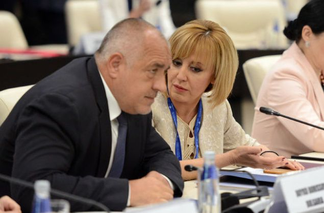 Манолова осъди Борисов