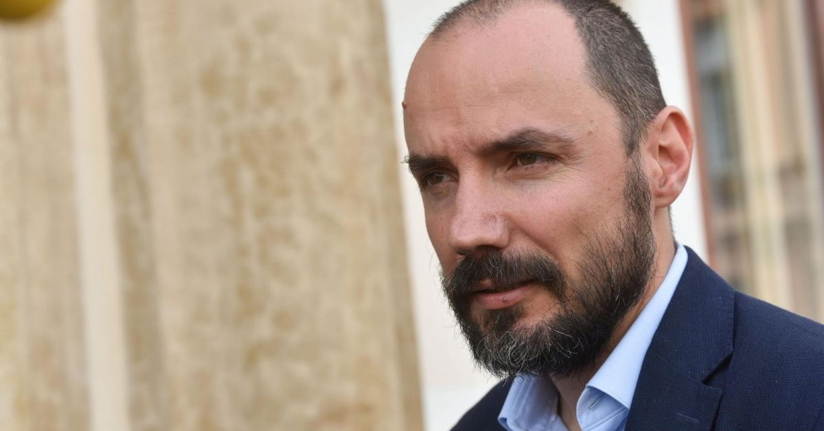 Хърватски вицепремиер си сложи 2 дози на "Пфайзер" и пипна К-19