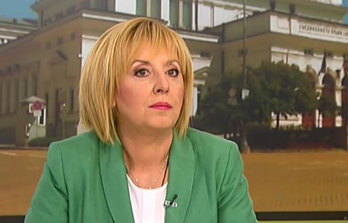 Манолова обяви ще подкрепят ли БСП за кабинет, нахока Слави и Борисов, а Николаев едва й взе думата