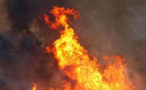 Извънредно: Огнен ад в столичен хотел, тече евакуация