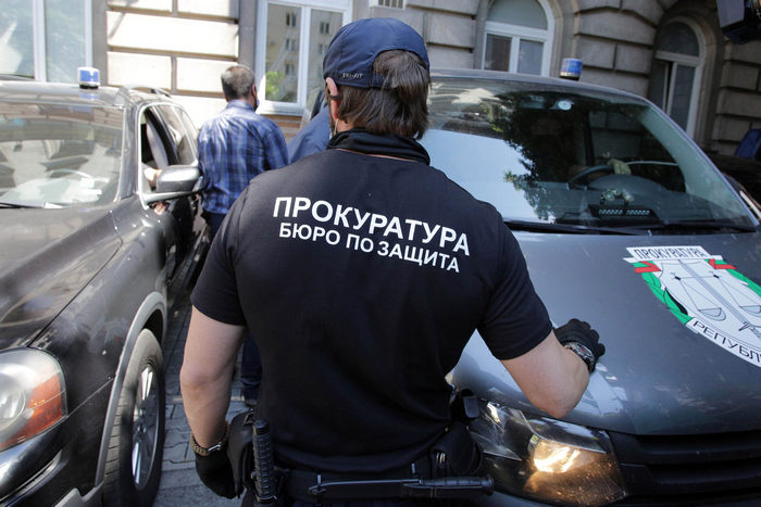 Бюрото по защита – трън в петата или „най-важният“ проблем на Републиката