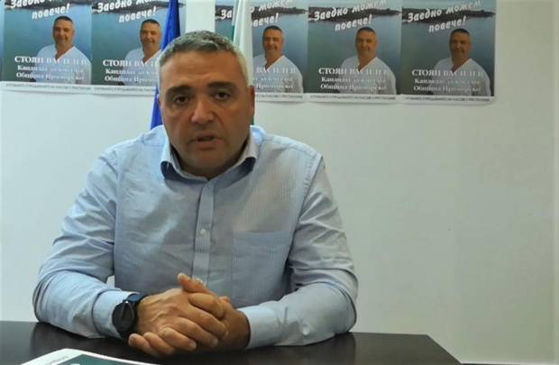 Човек на Манолова купи "Подпорната стена" на Алепу