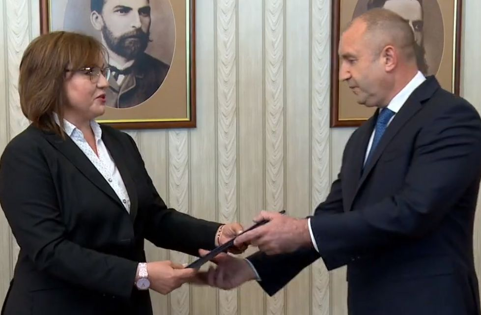 Официално: Нинова реши съдбата на България, отиваме на предсрочни избори ВИДЕО