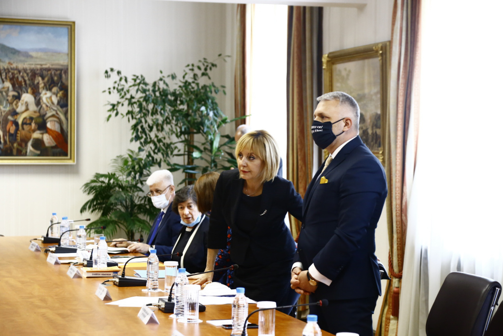 Мая Манолова притисна новата власт заради "Градус"