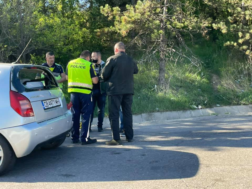 Първи СНИМКИ от ужасното автомеле на "Хемус", има пострадали