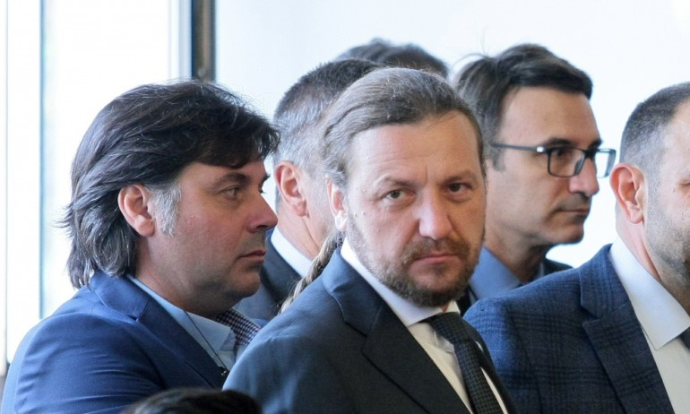 Мълва: ДБ гласят голям партиен спонсор за кмет на София
