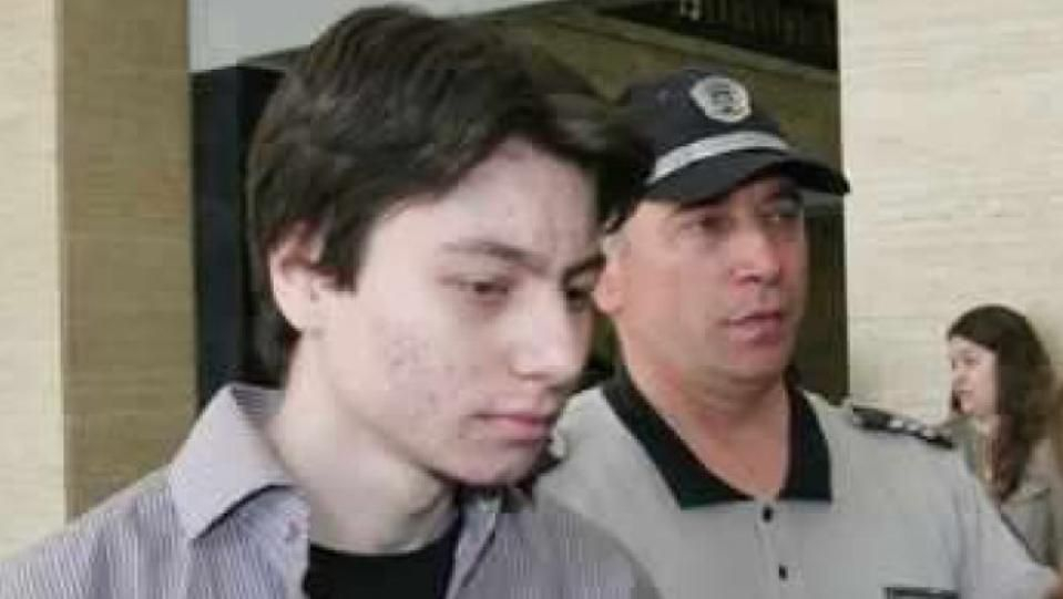 Едно от най-жестоките убийства у нас: Как и защо абитуриент разчлени трупа на съученик