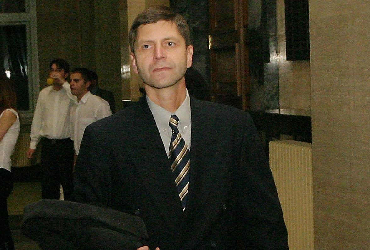 Знакови лица от БСП в Бургас преминават към партията на Жан Виденов
