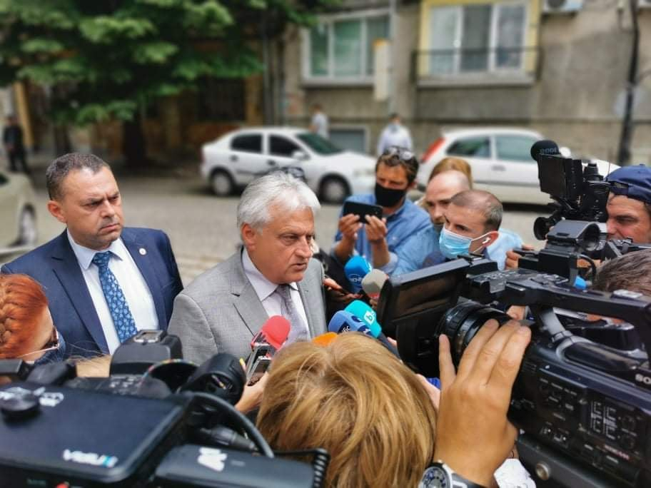 ДКСИ потвърди: Достъпът на Рашков до класифицирана информация е отнет