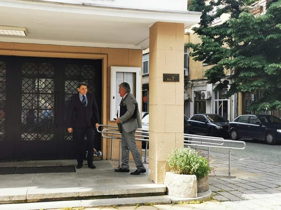 Бойко Рашков влезе в пловдивската полиция, посрещна го... СНИМКА