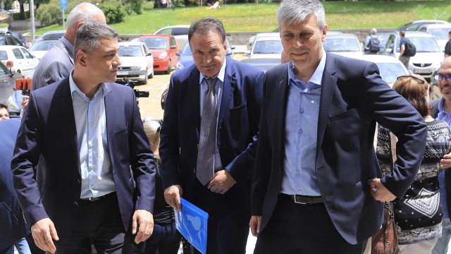 Нова интрига се заформи около Жан Виденов ВИДЕО 