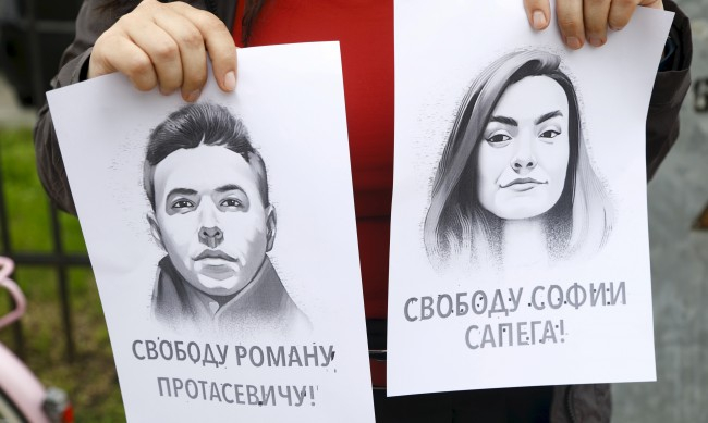 Кой е Роман Протасевич, заради когото Беларус вдигна изтребители, за да приземи самолет 