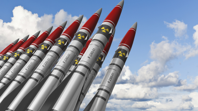 САЩ инвестира в ядрена мощ 