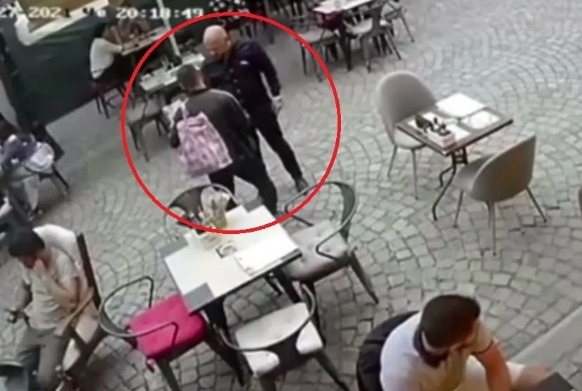 Стъжни му се на бизнесмена, нападнал символа на Пловдив - Митко, по заведението му полетяха... СНИМКИ