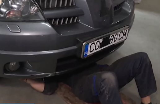 Наш автоексперт показа как да спасим от кражба катализатора на колата ВИДЕО