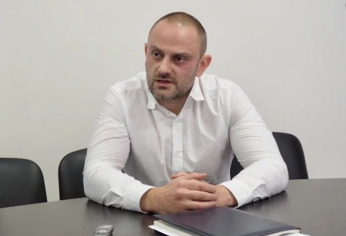 Шефът на ГДБОП се раздели с поста си