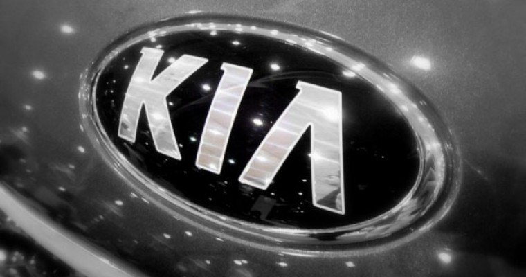 Първи СНИМКИ на екстериора и интериора на Kia Sportage