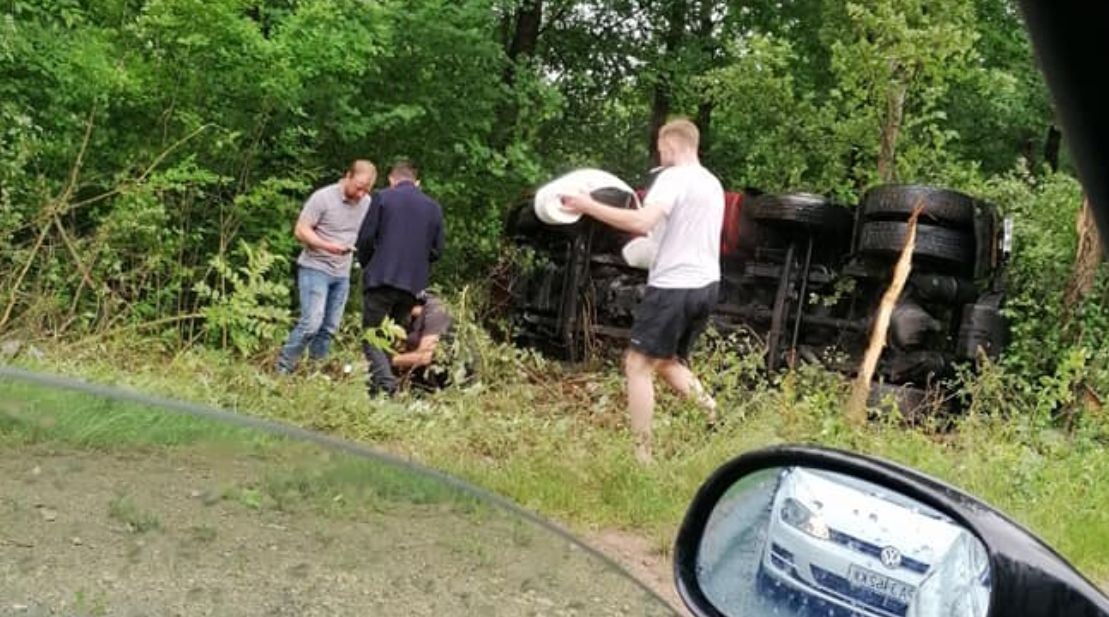 Тежка катастрофа блокира трафика между Враца и Монтана СНИМКИ