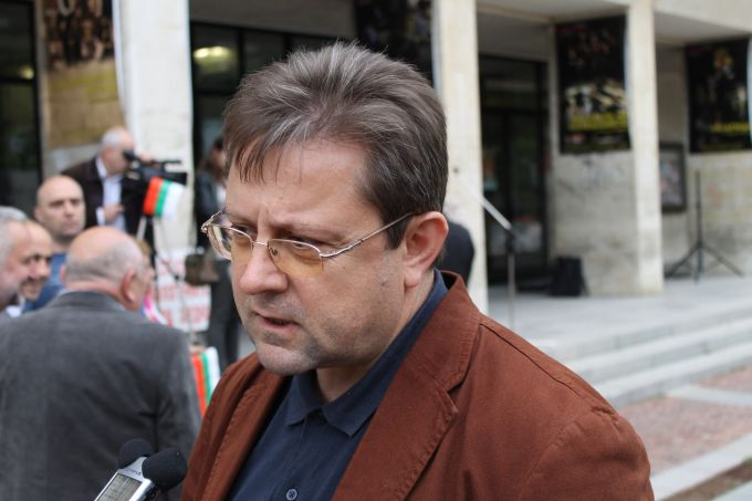 Скандално: Новият шеф на "Александровска" уволнен от Ананиев заради провал като управител на болница в Шумен 