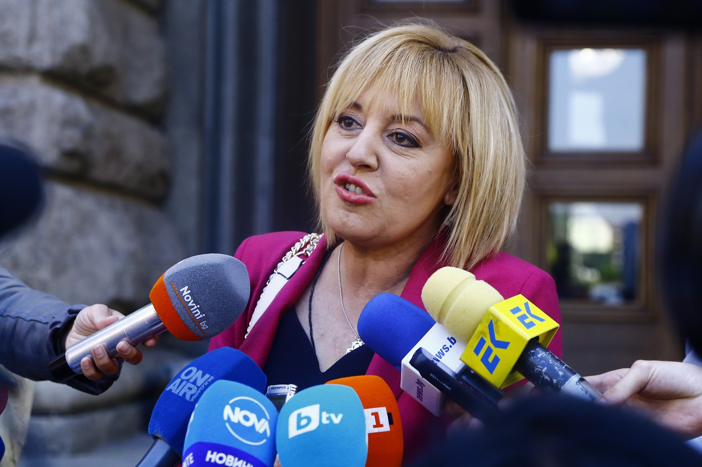 Манолова с първи думи след вота 